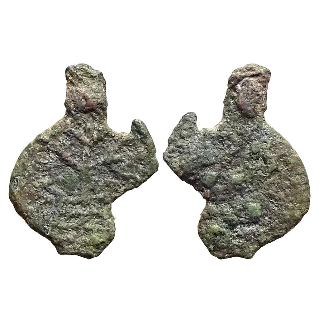 Ancient Vatsa Region Kaushambi Taurine Shaped Cast Copper Unit