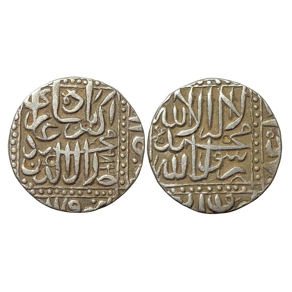 Mughal Akbar Anhirwala Patan Mint Silver Rupee