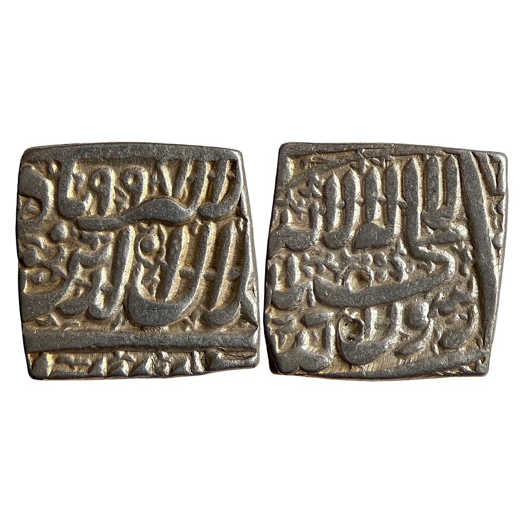 Mughal Akbar Dar-us-Sultanat Ahmadabad Mint Silver Square Rupee