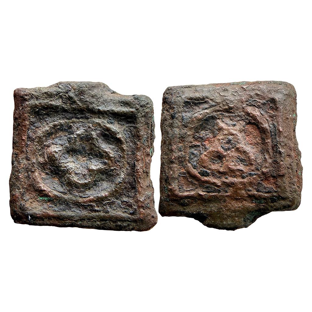 Ancient Deccan Region Post Mauryan Period Uninscribed Cast Copper Unit