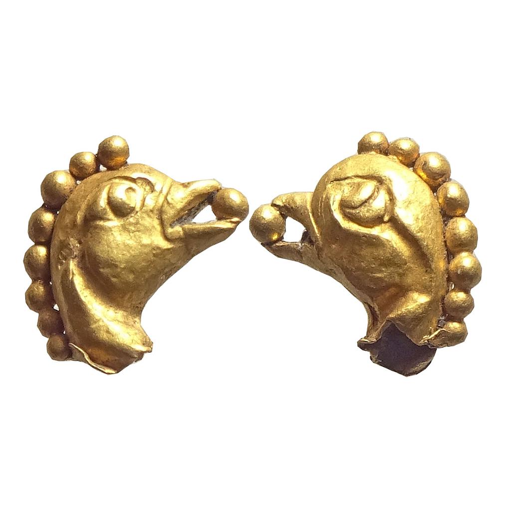 Ancient bird holding a bead single piece Gold Jewellery