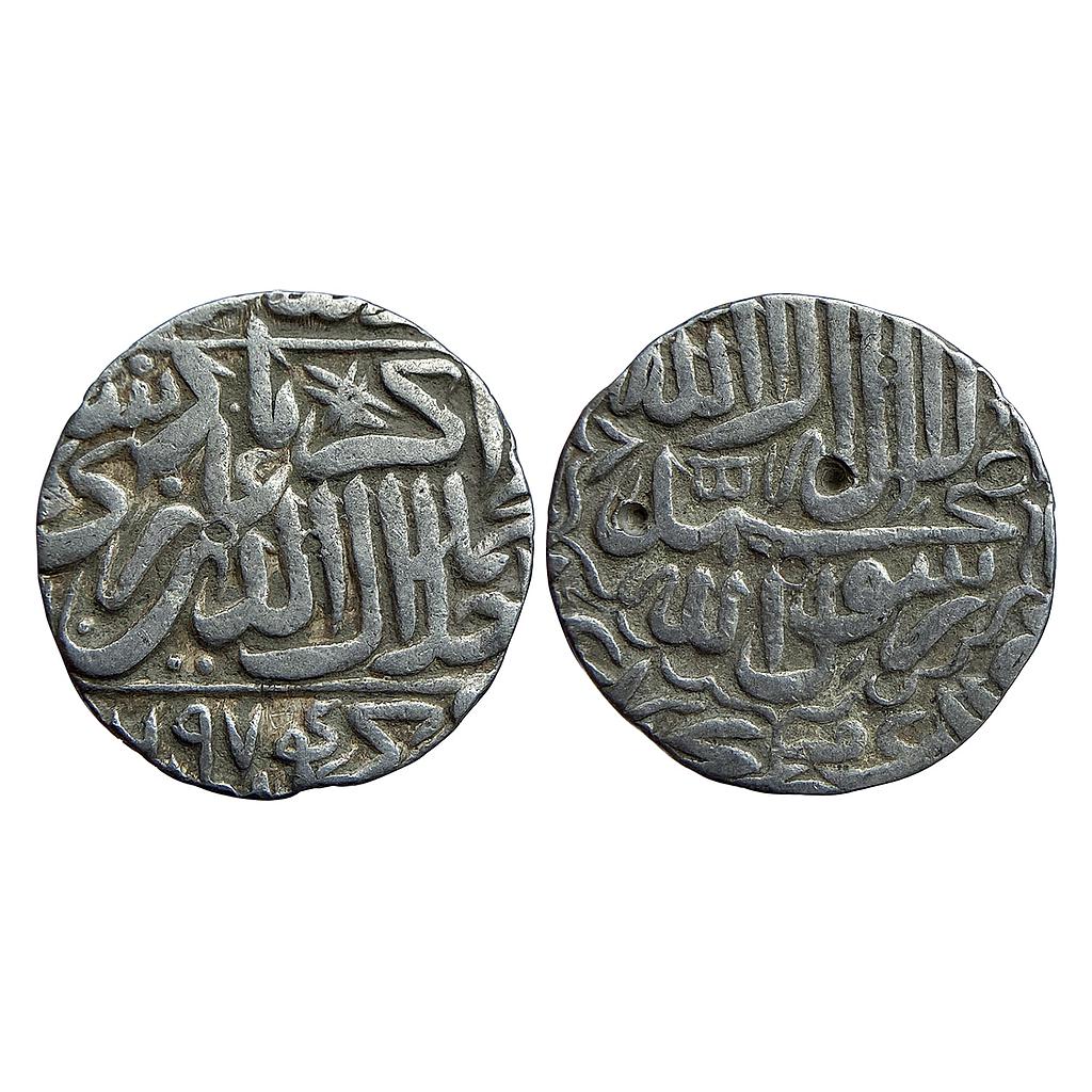 Mughal Akbar Akbarpur Tanda Mint Silver Rupee