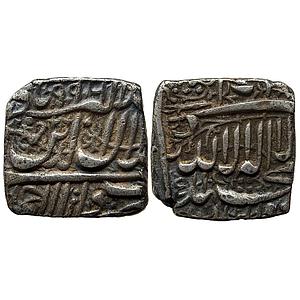 Mughal Akbar Dar-us-Sultanat Ahmadabad Mint Silver Square Rupee