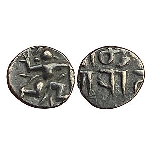 Feudatories of Yadavas of Devagiri or Chalukyas of Kalyana Munja Narayana Silver Half Dram