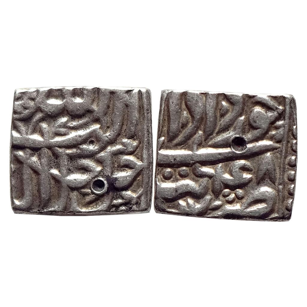 Mughal Akbar Tatta Mint  Ilahi Month Khurdad Gemini Silver Square Rupee