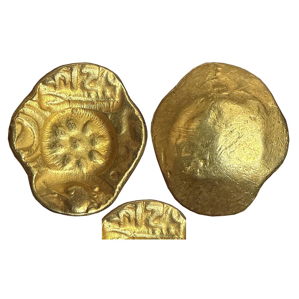 Hindu Medieval Yadavas of Devagiri Krishna Kanhara Deva Gold Gadyana Padma Tanka