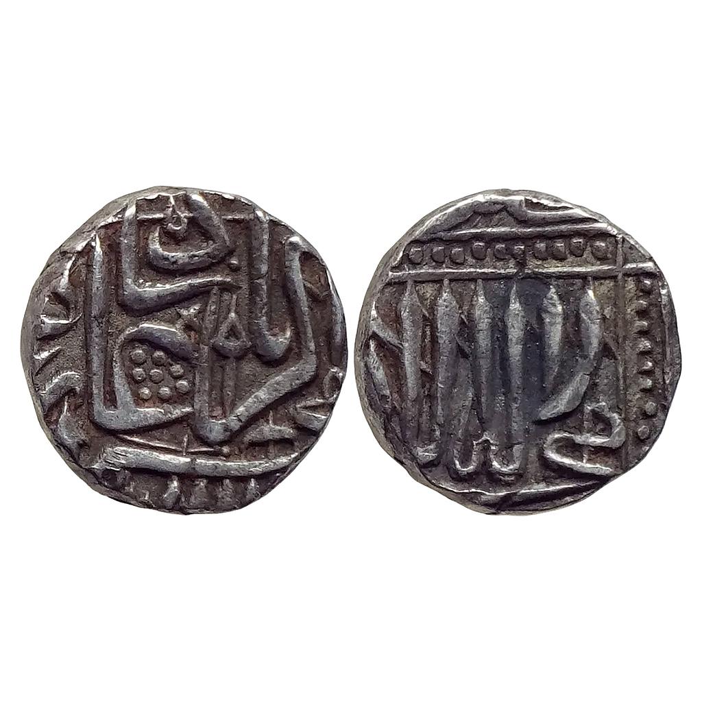 Mughal Akbar Provincial issues Mulher Mint Silver Mahmudi