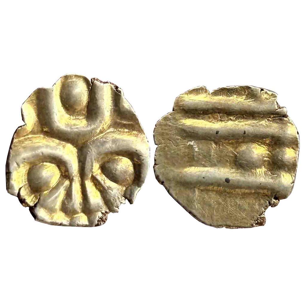 Hindu Medieval Kerala Anonymous Viraraya type Gold Fanam