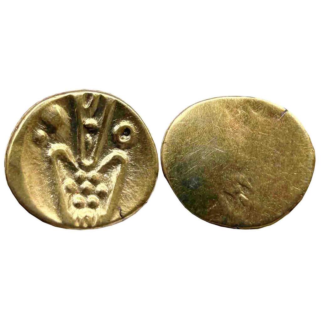 Hindu Medieval South India Anonymous Kali type Gold Fanam
