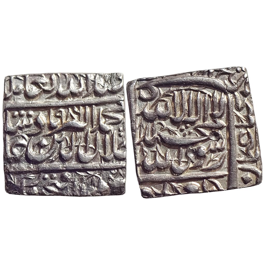 Mughal, Akbar, Dar-us-Sultanat Fathpur Mint, Silver Square Rupee