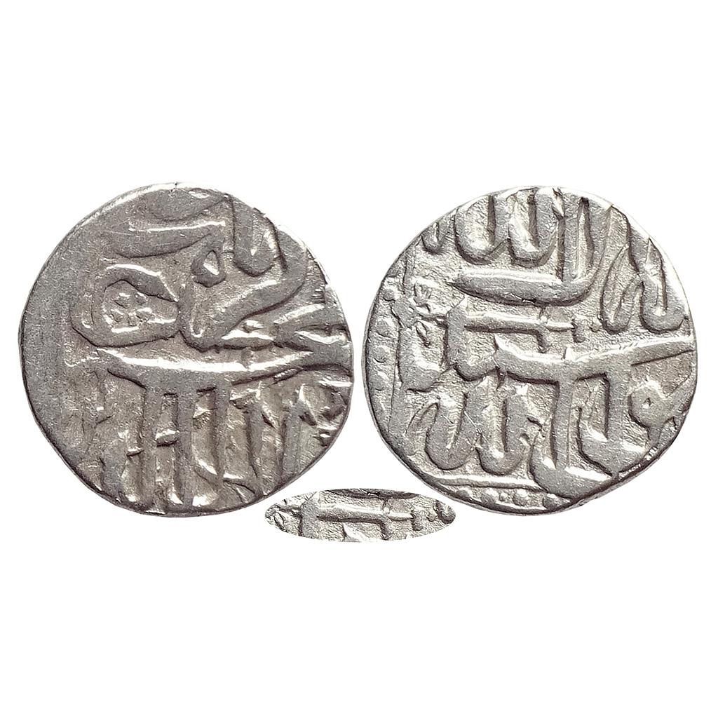 Mughal, Akbar, Mulher Mint (off flan), &quot;Sword&quot; as a mint mark, Silver Mahmudi