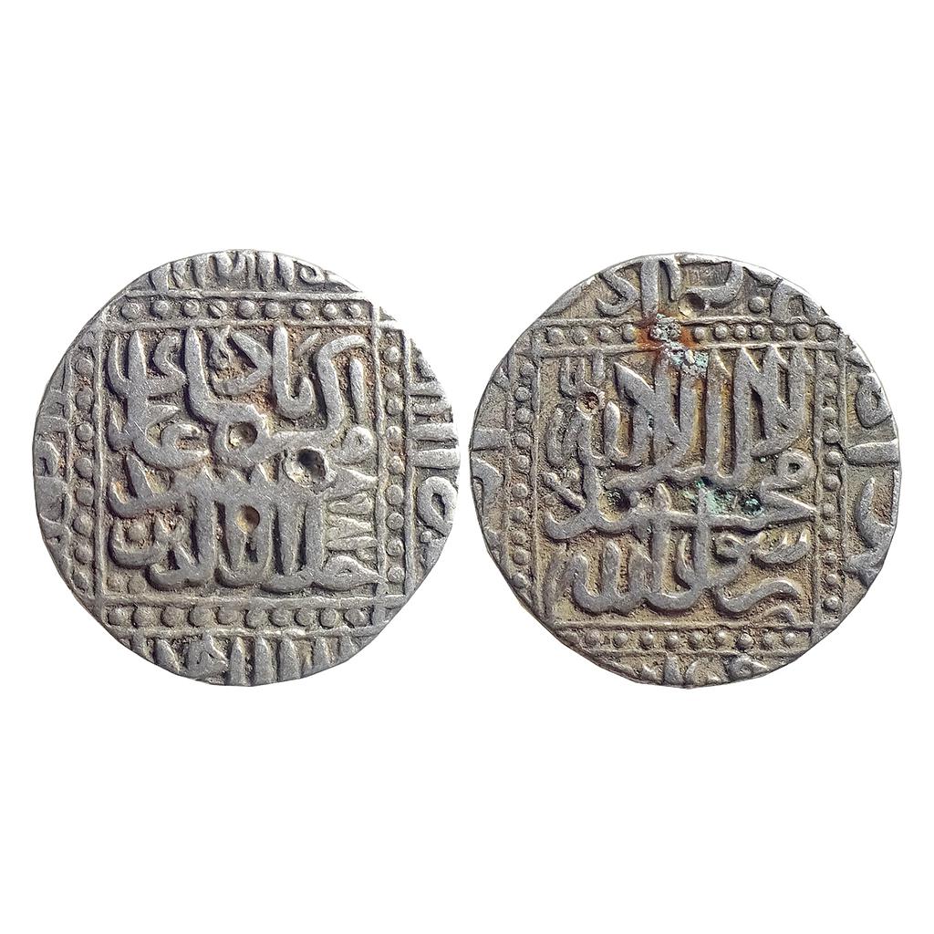 Mughal Akbar Dar ul-Sultanat Ahmedabad Mint Silver Rupee