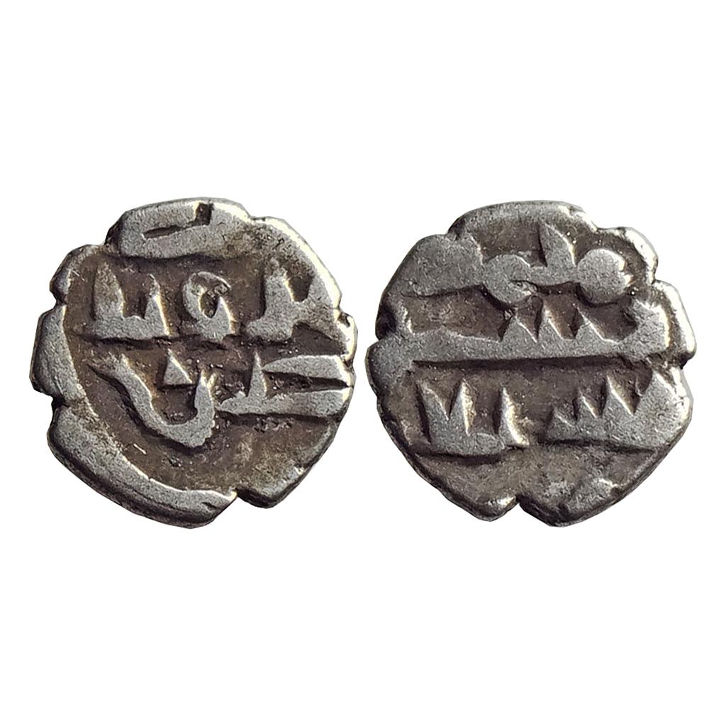 Habbarid Amirs of Mansurah Sind Amir Umar-IV NM ND Silver Damma Qanhari Dirham