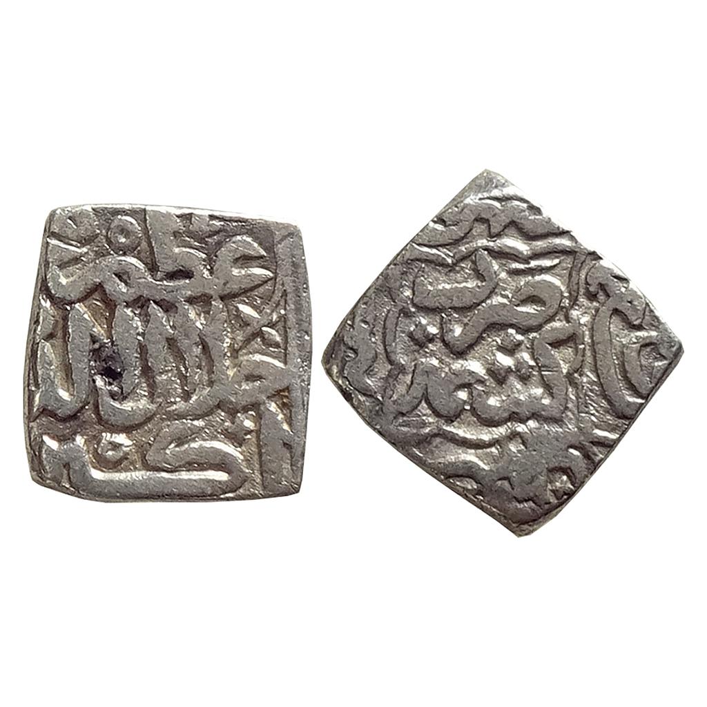 Kashmir Sultan Muhammad Ghazi Shah in the name of Mughal Emperor Muhammad Akbar Kashmir Mint Silver Square Sasnu