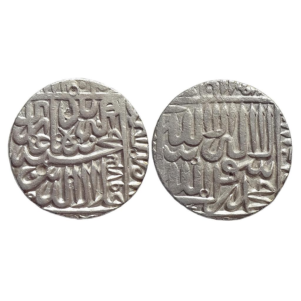 Mughal Akbar Karrah Mint Rupee Silver Rupee