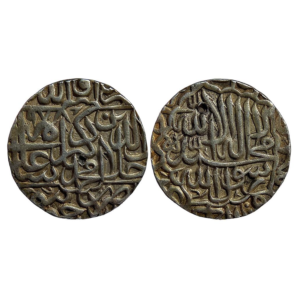 Mughal Akbar Jaunpur Mint AH 978 Silver Rupee