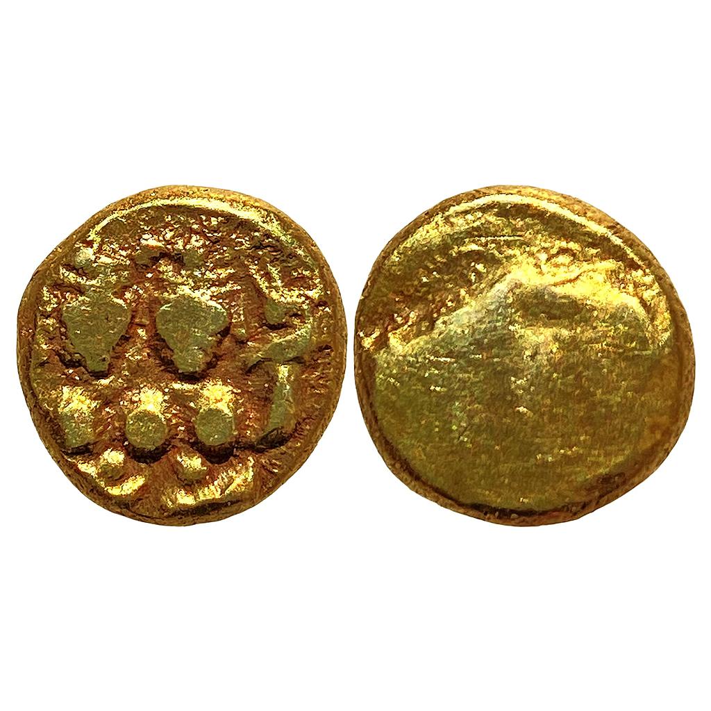 Hindu Medieval Nayakas of Ikkeri Sadashiva Gold Fanam